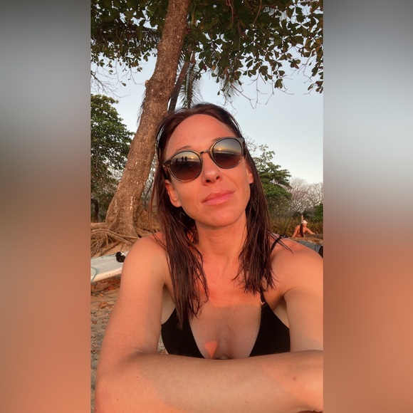 Meet your Posher, Montse - Picture 4 of 5